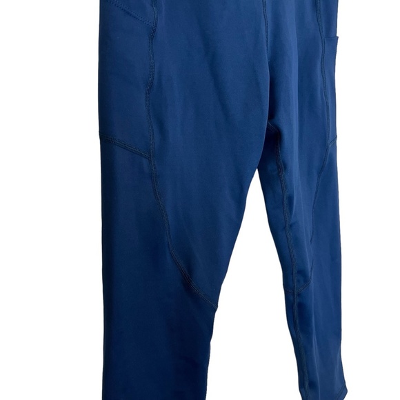 ZYIA ACTIVE Navy Blue Cropped Skinny Leggings Yoga Pants Pockets Workout 8 / 10 - Picture 11 of 16
